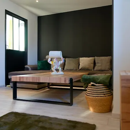 Lägenhet Loveroom Le Loft & Garden