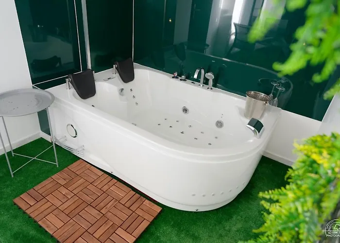 Loveroom Le Loft & Garden Appartamento Nancy